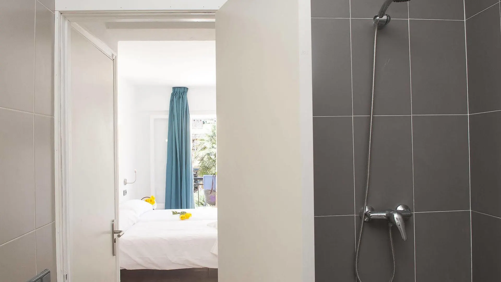 Hostal Boho By Kenkohotels Cala Ratjada  2*, Cala Ratjada (Mallorca) Spain