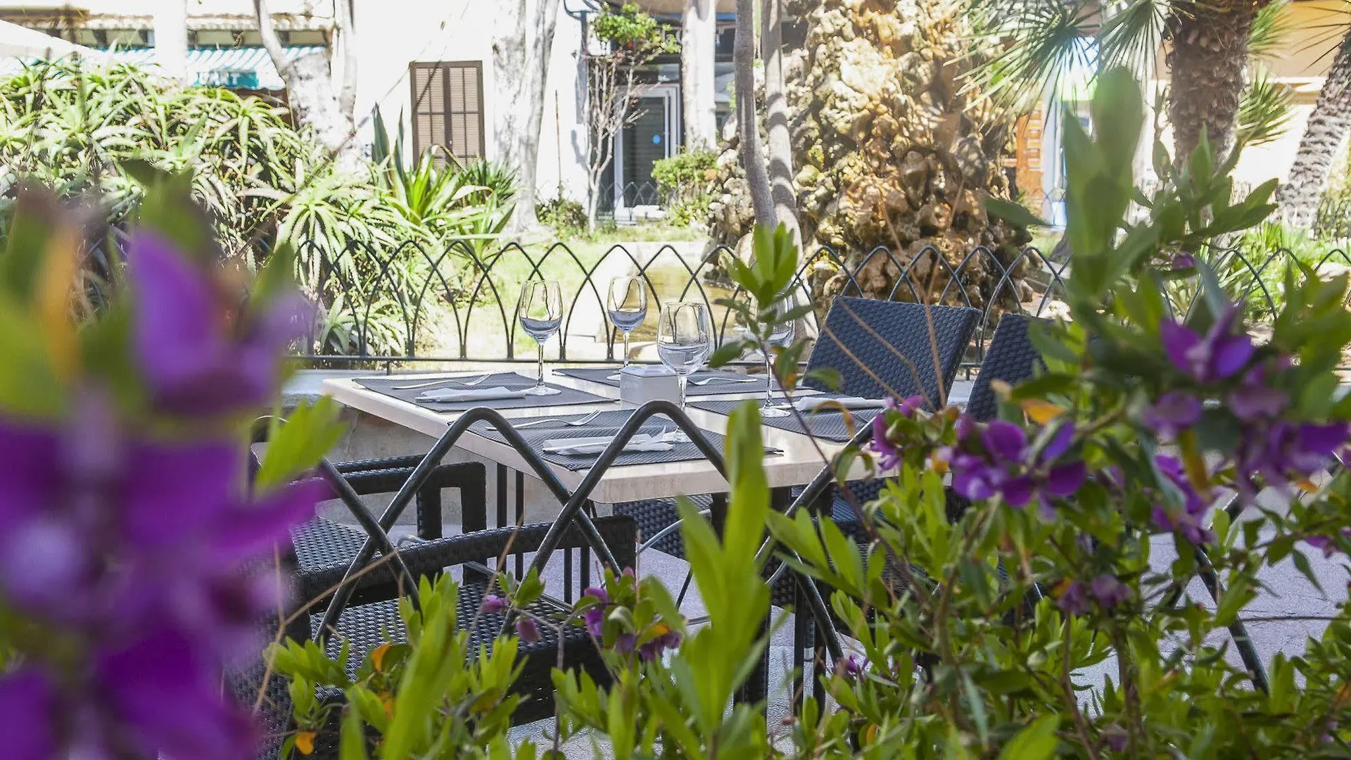 Hotel Hostal Boho By Kenkohotels Cala Ratjada