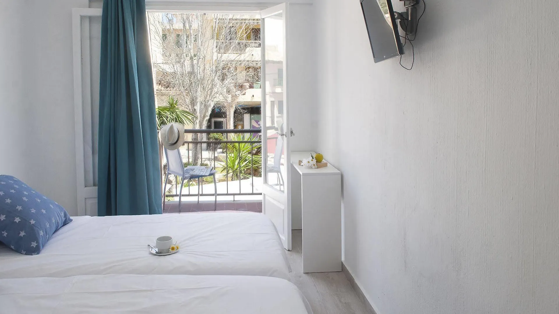 Hostal Boho By Kenkohotels Cala Ratjada  Hotel